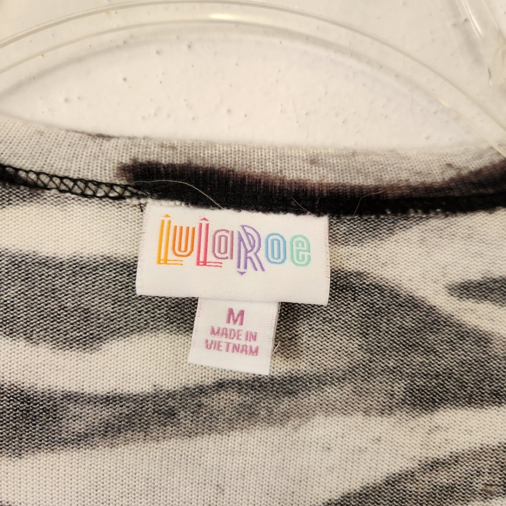 Lularoe/Zebra Print Caroline Cardigan - Picture 2 of 6